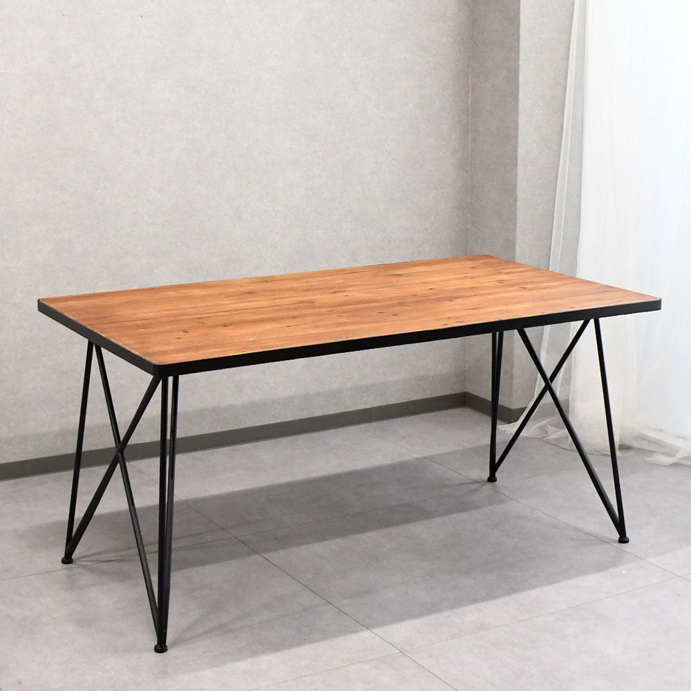 【インダストリアルデザイン】ダイニングテーブル 150cm幅 天然木天板 × スチール脚